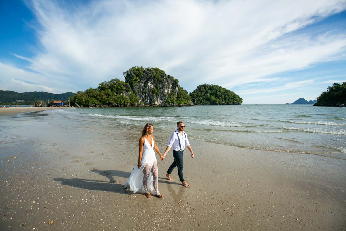 Honeymoon photo shoot in Krabi