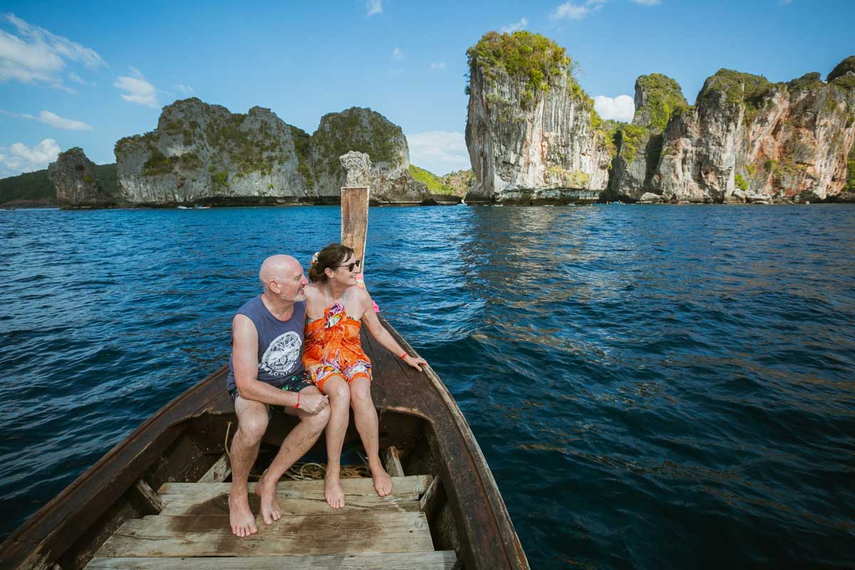 Boat trips for photoshoot around Phi Phi island